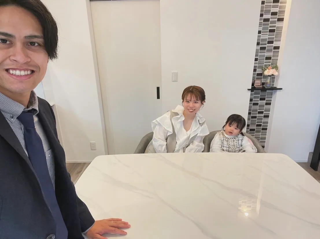 お家を建てた社員に、新築祝いをプレゼント🎁